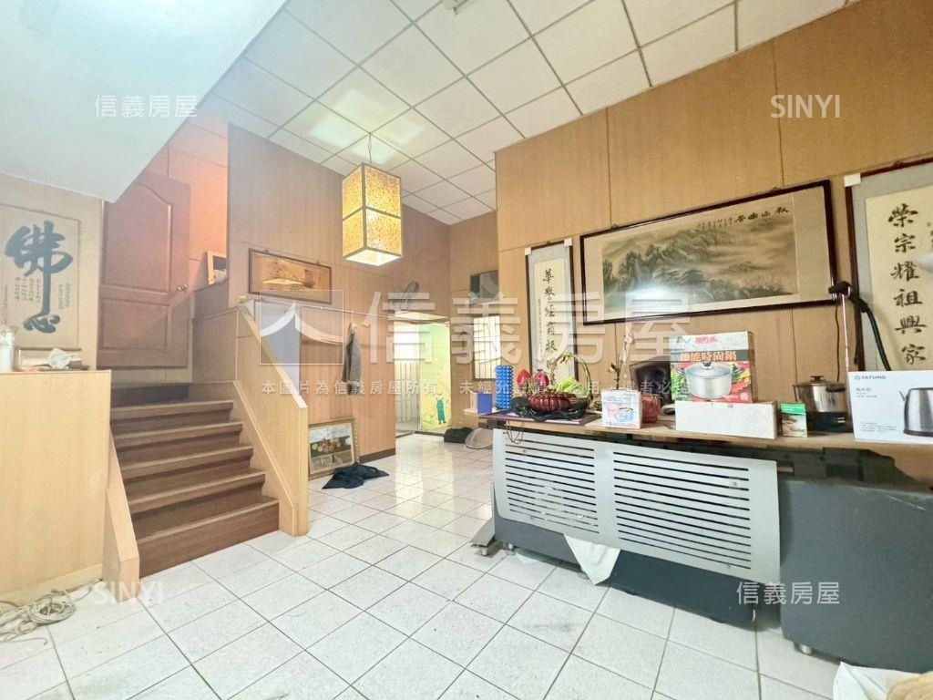永康｜東橋芳鄰挑高大車墅房屋室內格局與周邊環境