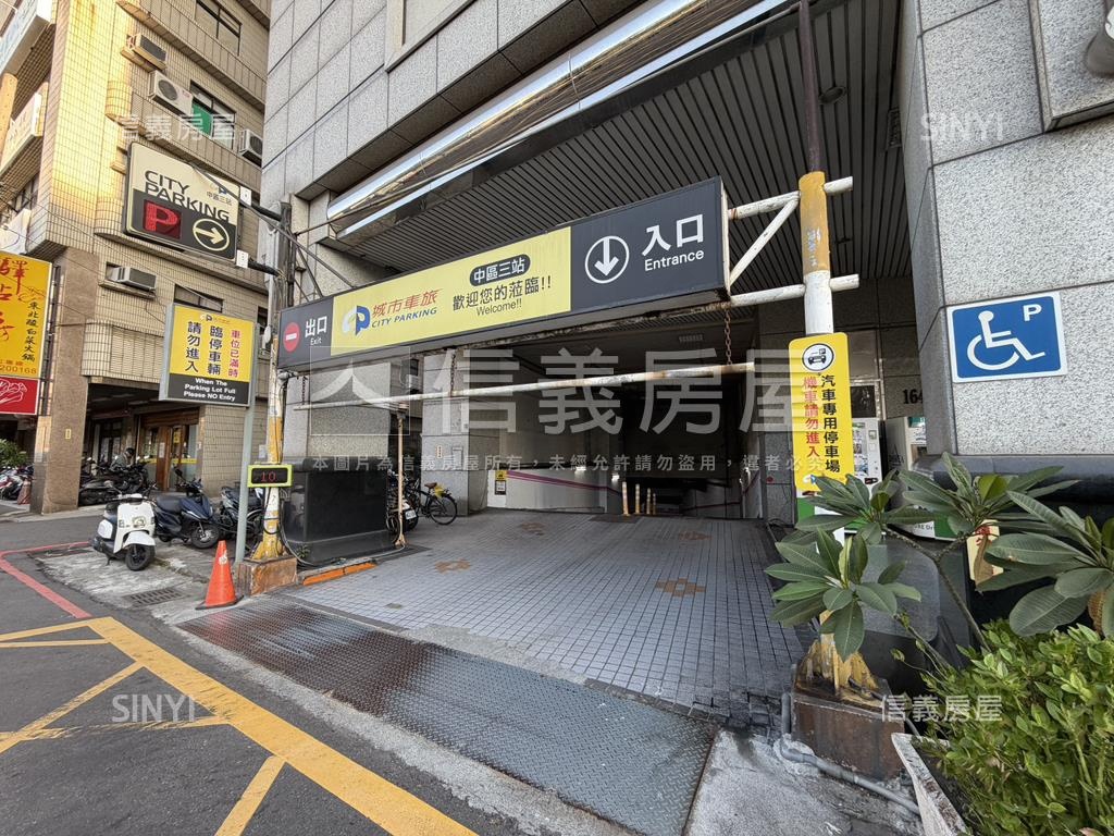 柳川高樓視野美套房房屋室內格局與周邊環境