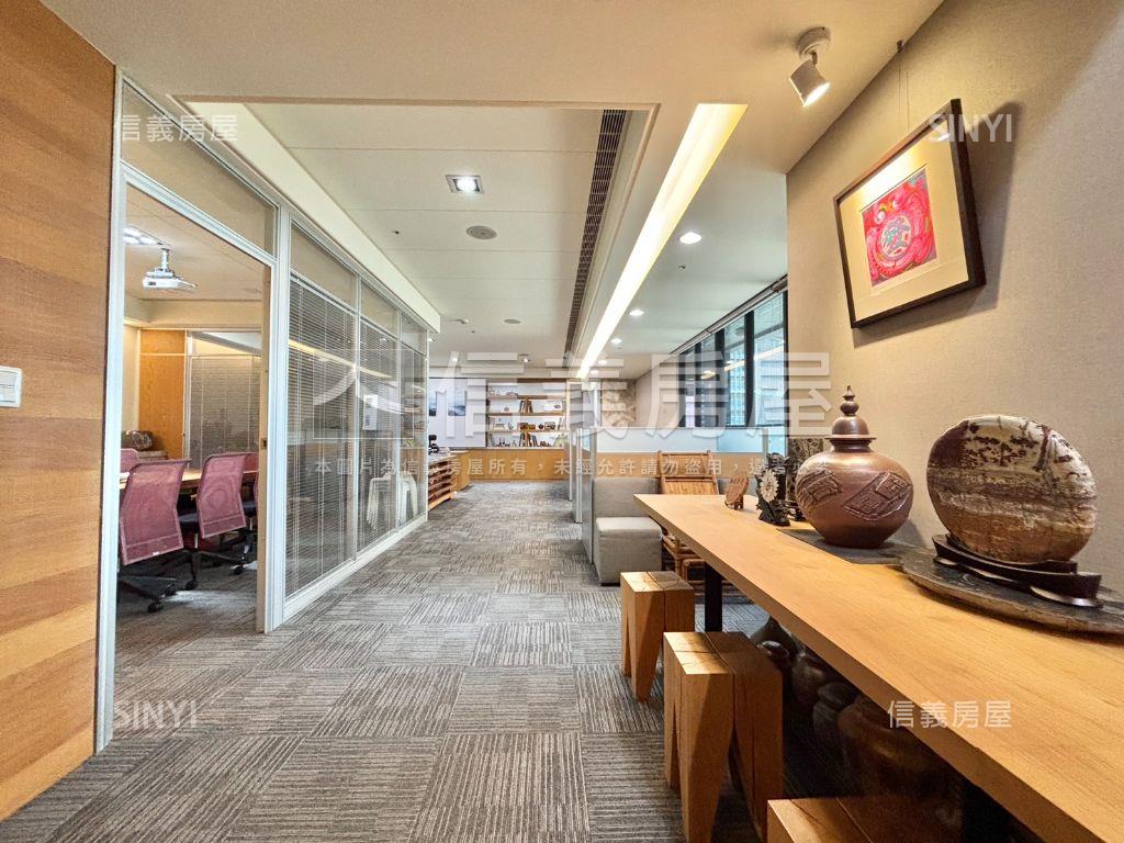 夯七期Ｔ３前棟低單價商辦房屋室內格局與周邊環境