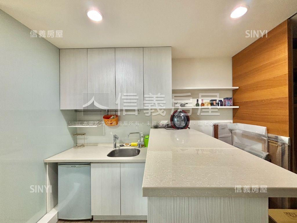 夯七期Ｔ３前棟低單價商辦房屋室內格局與周邊環境