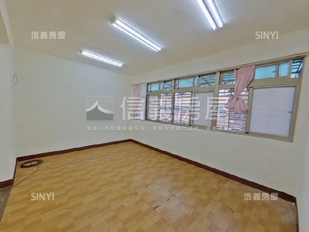 低總價海山捷運宅房屋室內格局與周邊環境