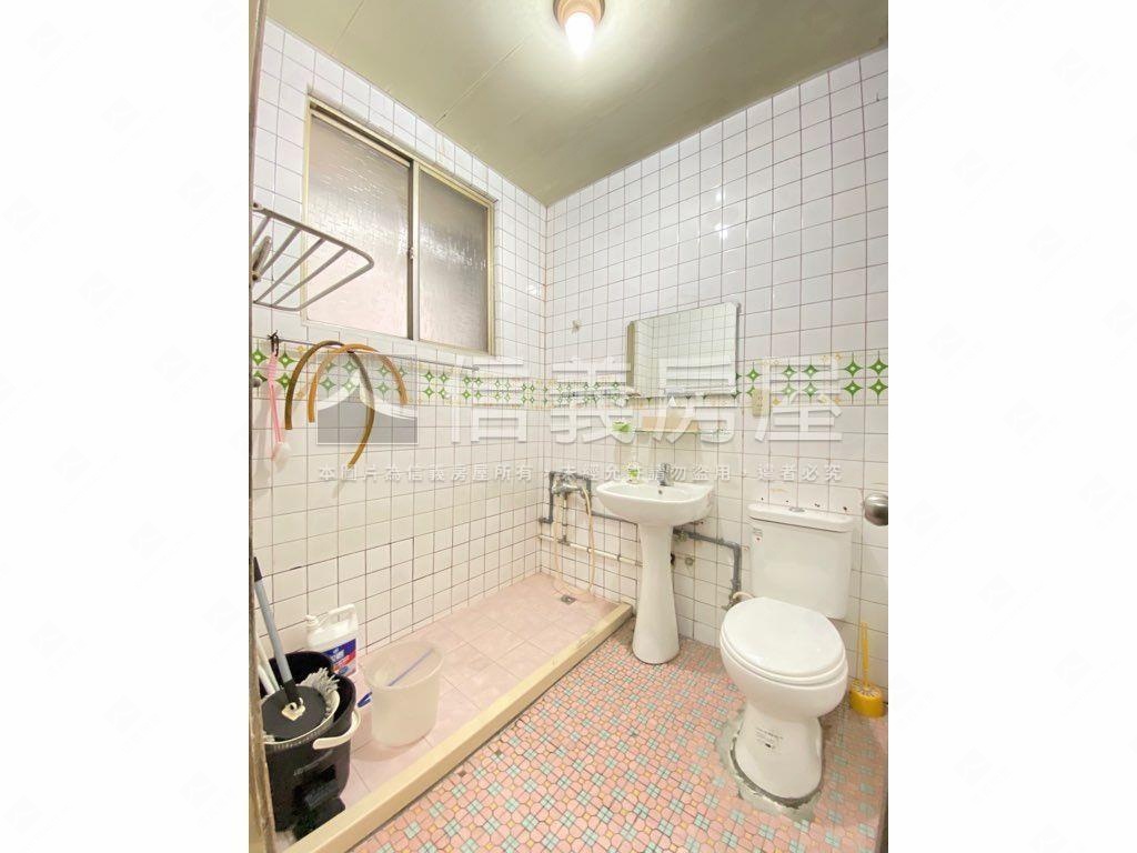 低總價海山捷運宅房屋室內格局與周邊環境