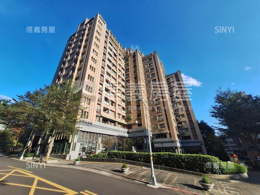 和風集校園三房車房屋室內格局與周邊環境