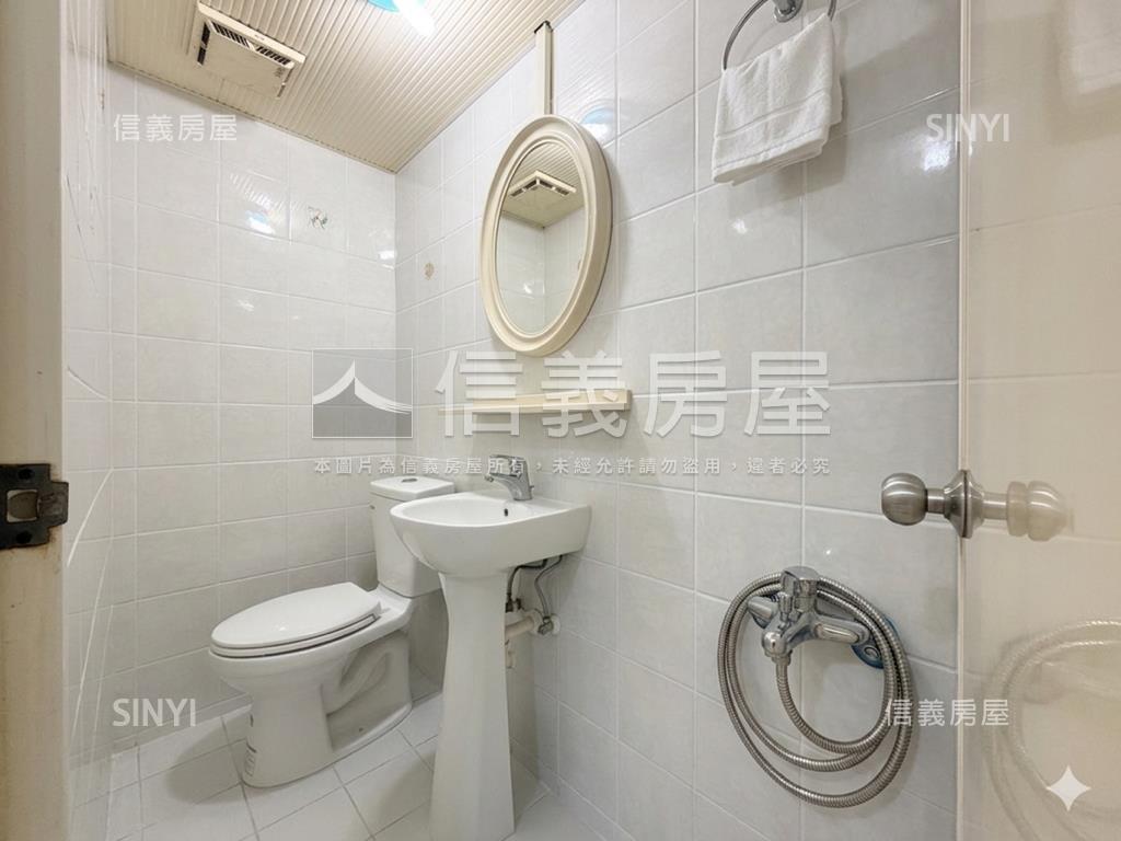 近淡江大橋兩房初戀八里房屋室內格局與周邊環境