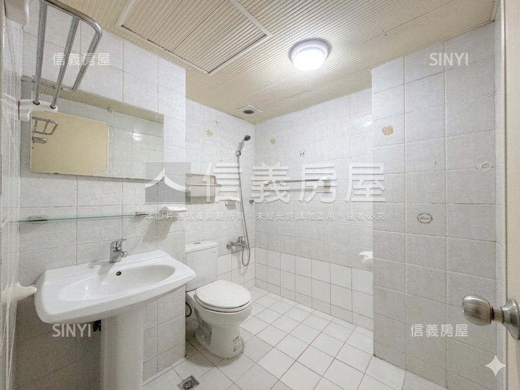 近淡江大橋兩房初戀八里房屋室內格局與周邊環境