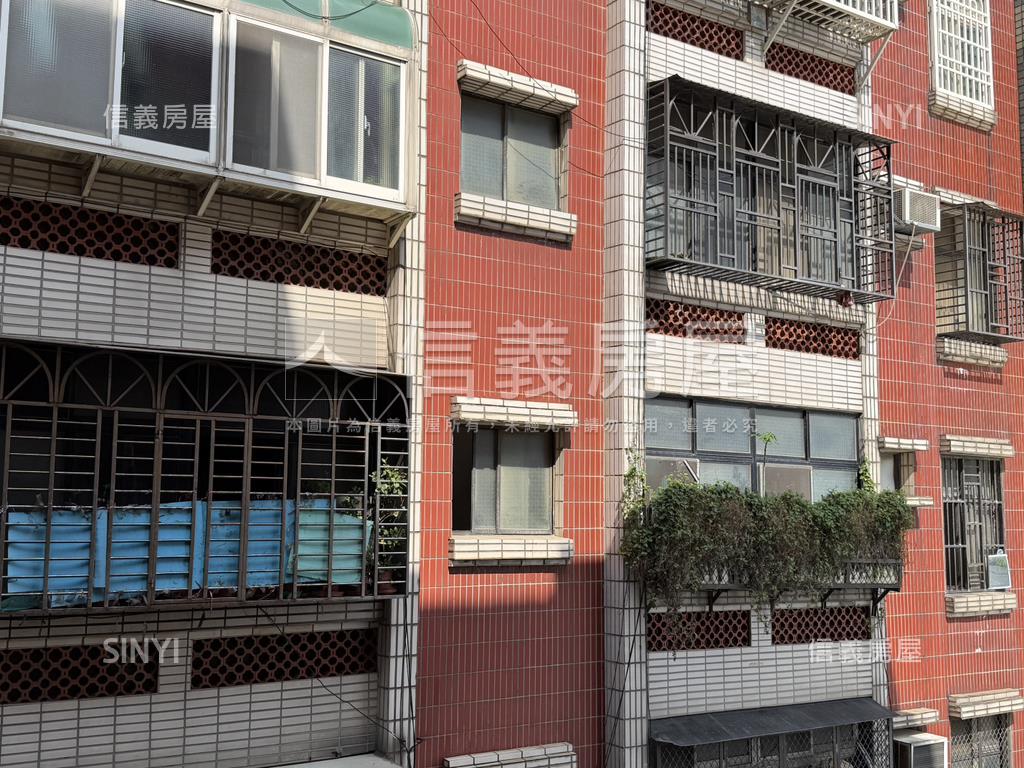 首購光華溫馨採光宅房屋室內格局與周邊環境