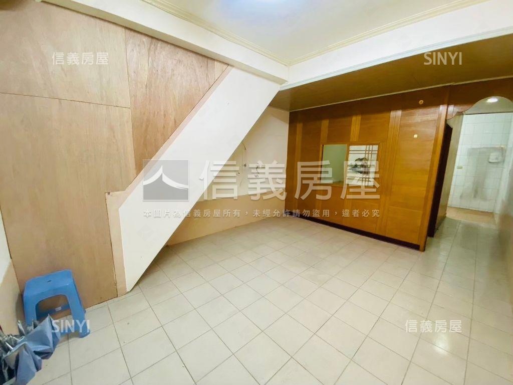 三光國小稀有低總價１樓房屋室內格局與周邊環境