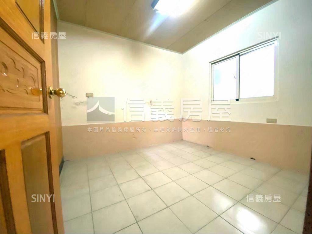 三光國小稀有低總價１樓房屋室內格局與周邊環境