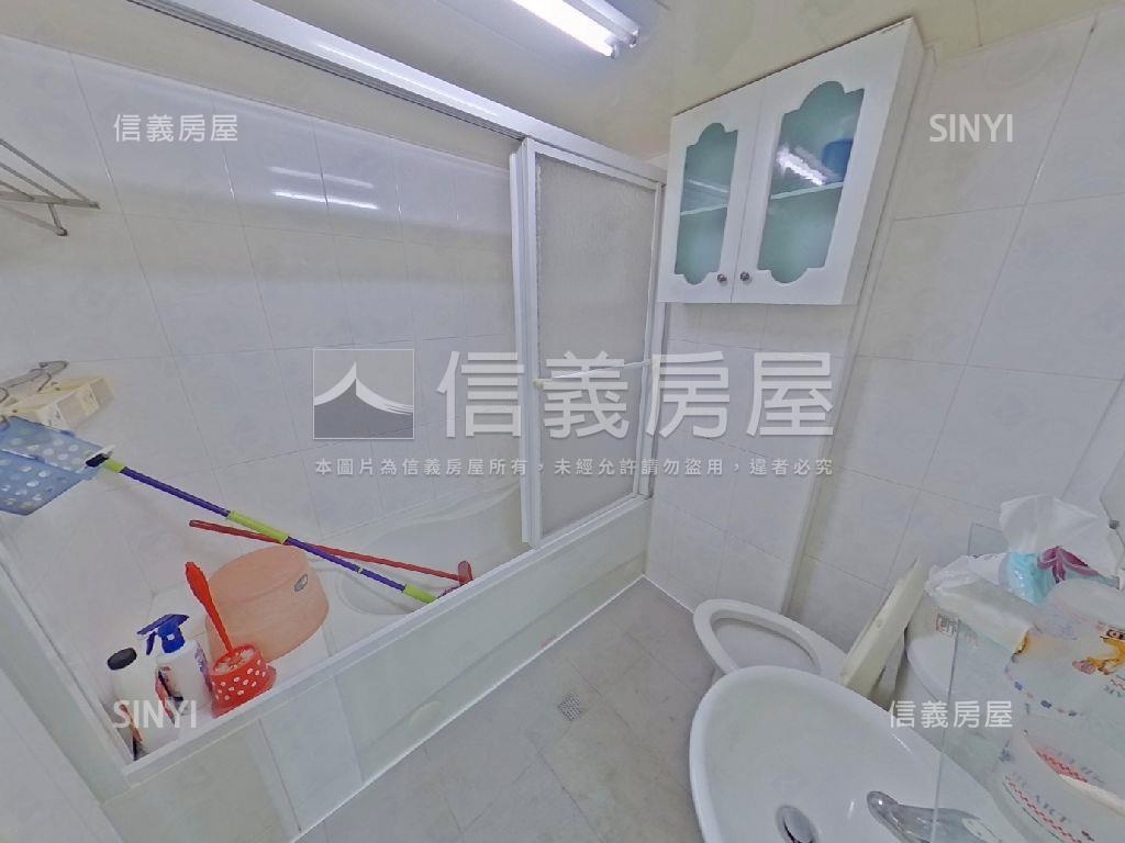 秀才龍傳家燙金店面房屋室內格局與周邊環境