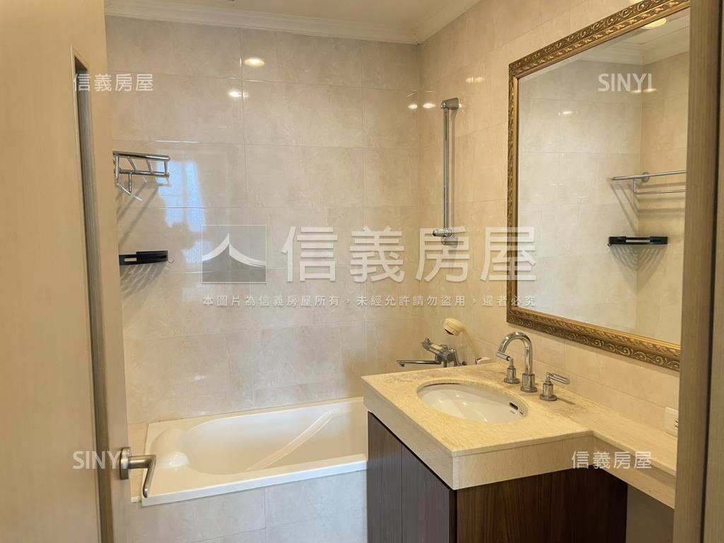 麗寶優質高樓河景宅房屋室內格局與周邊環境