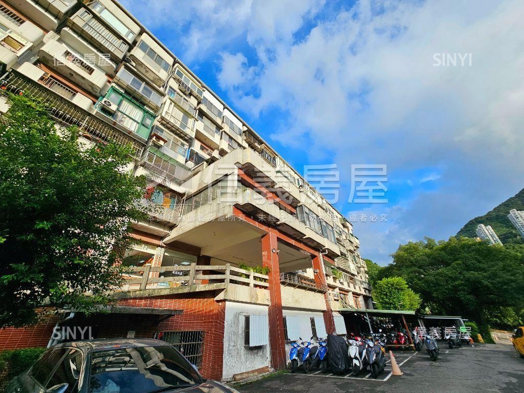 景觀小資電梯宅有陽台房屋室內格局與周邊環境