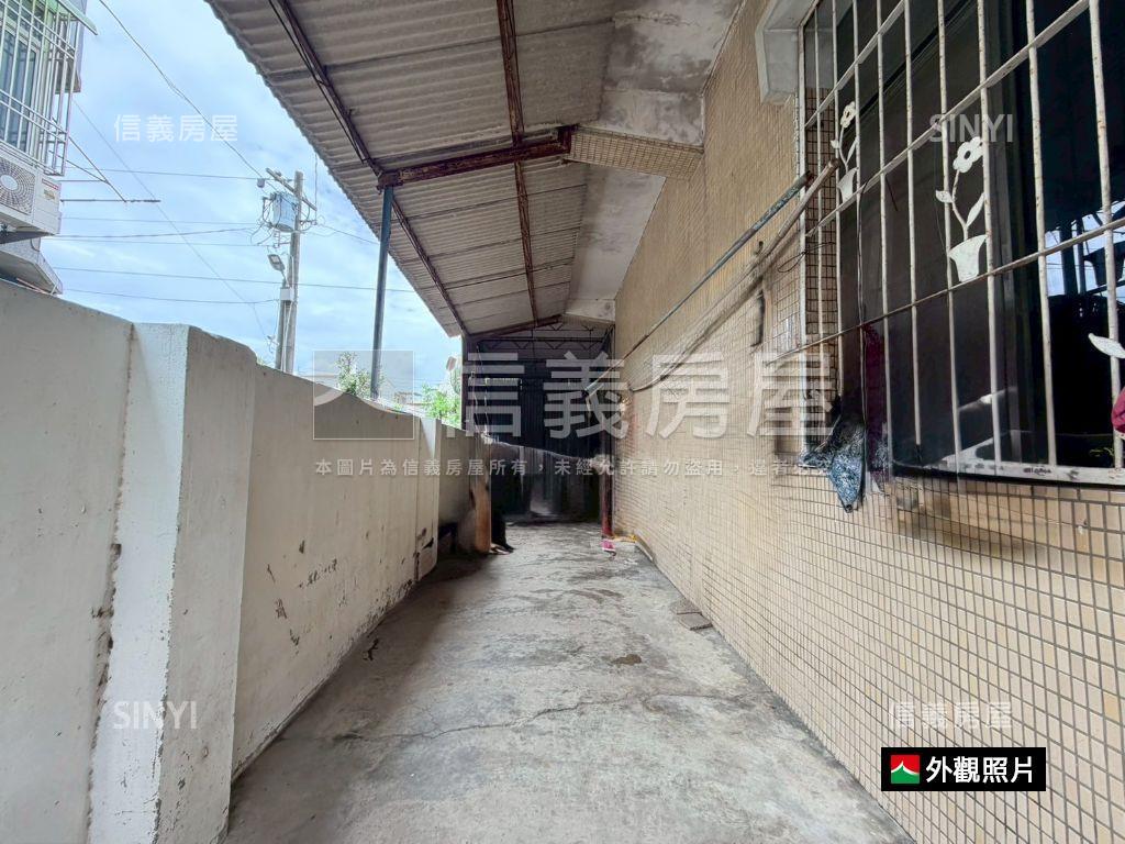 南科六分寮邊間大地坪透天房屋室內格局與周邊環境