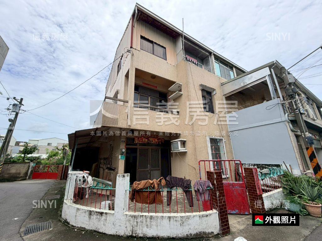 南科六分寮邊間大地坪透天房屋室內格局與周邊環境