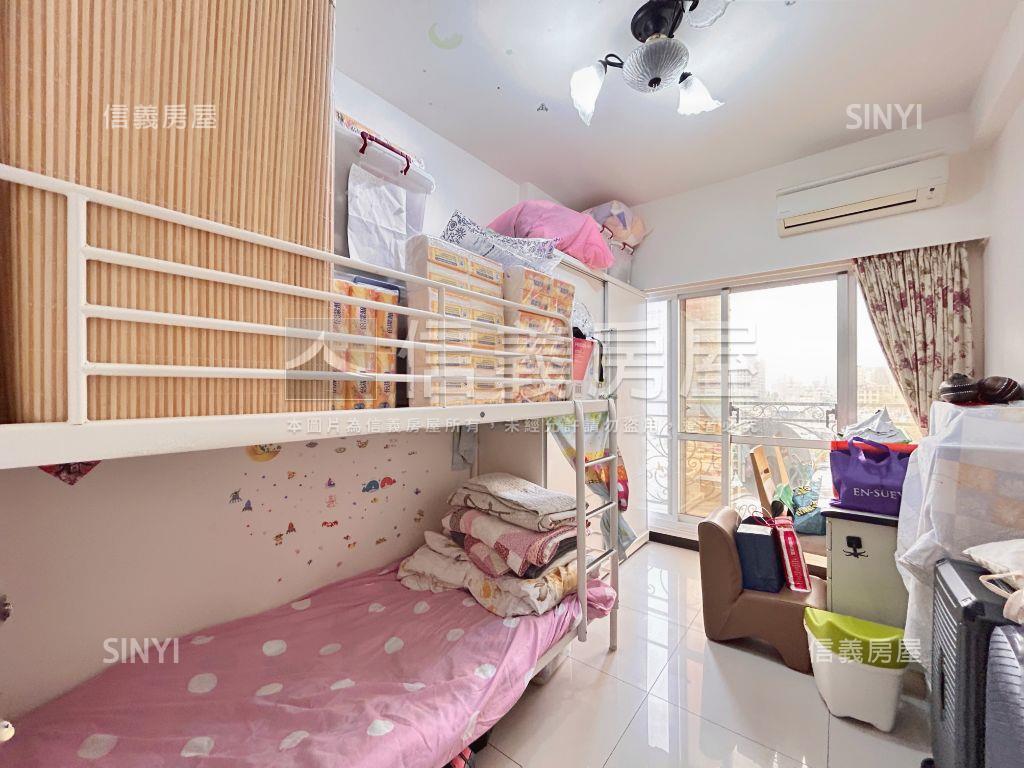 頭湖學區首選四房車位房屋室內格局與周邊環境