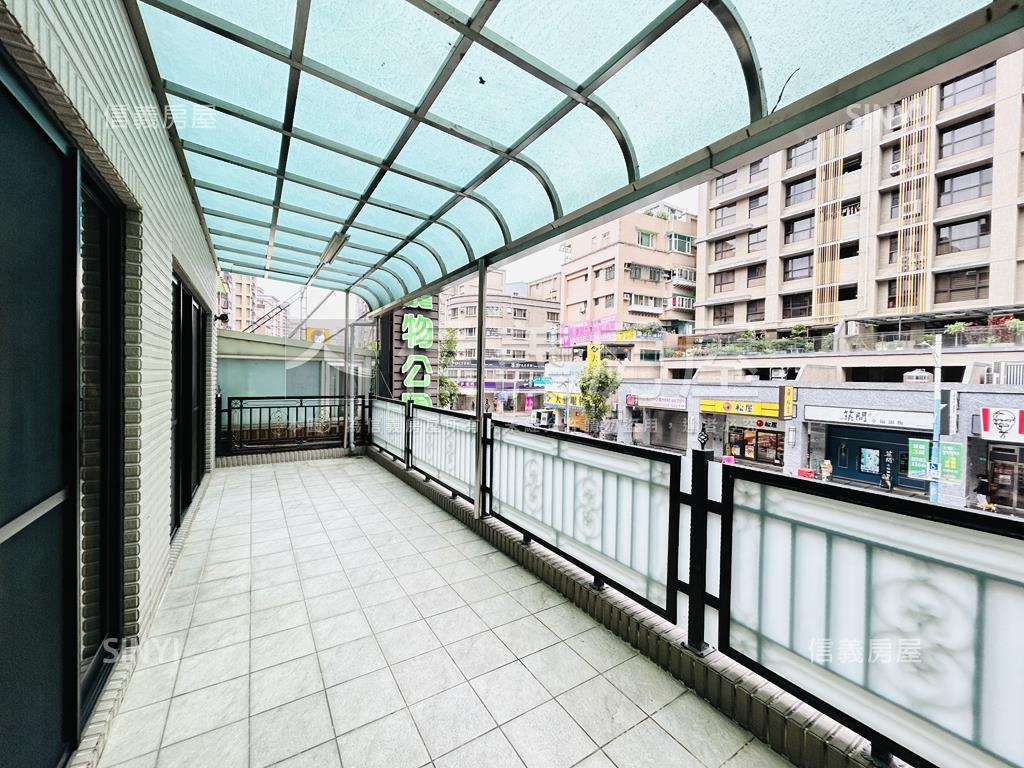 新天境。尊爵豪邸房屋室內格局與周邊環境