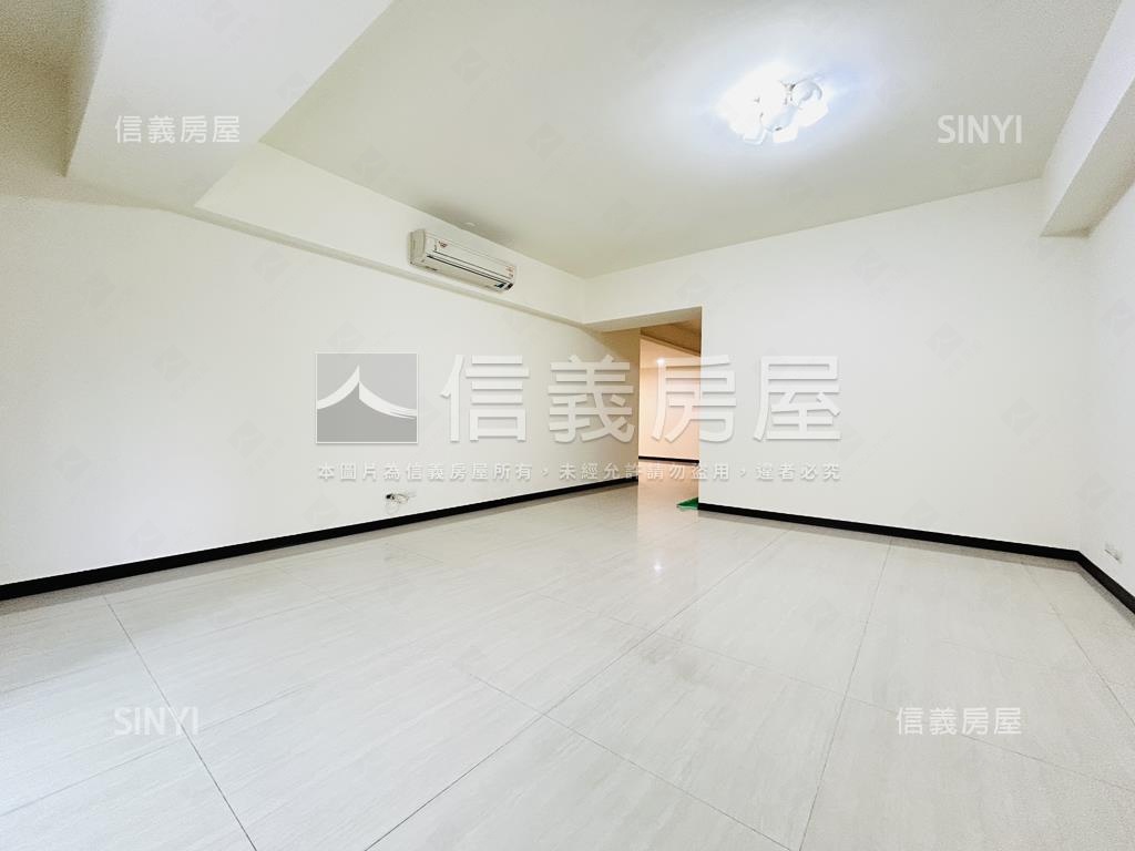 新天境。尊爵豪邸房屋室內格局與周邊環境