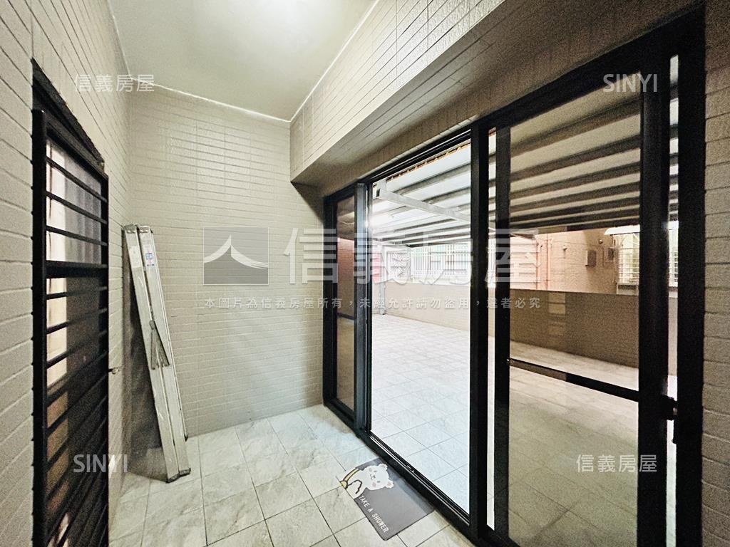 新天境。尊爵豪邸房屋室內格局與周邊環境