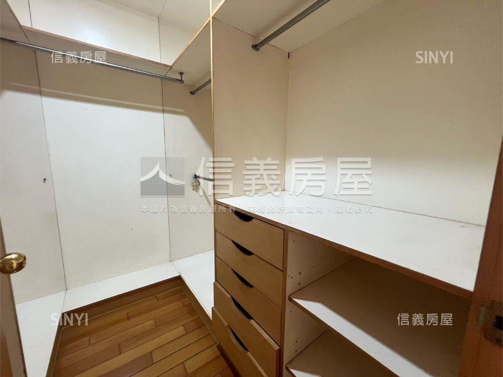 碧華三面採光邊間大戶房屋室內格局與周邊環境