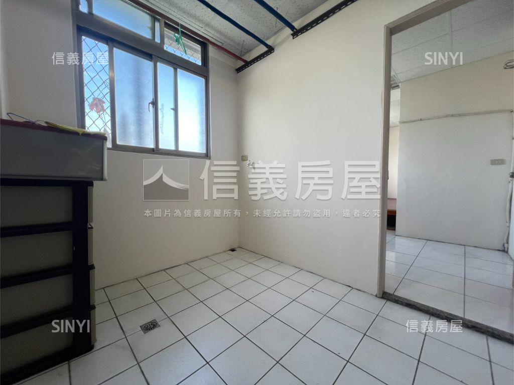 碧華三面採光邊間大戶房屋室內格局與周邊環境