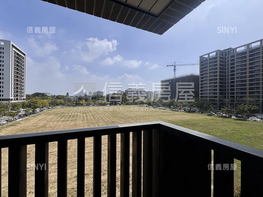 【新重劃區】綠景兩房車位房屋室內格局與周邊環境