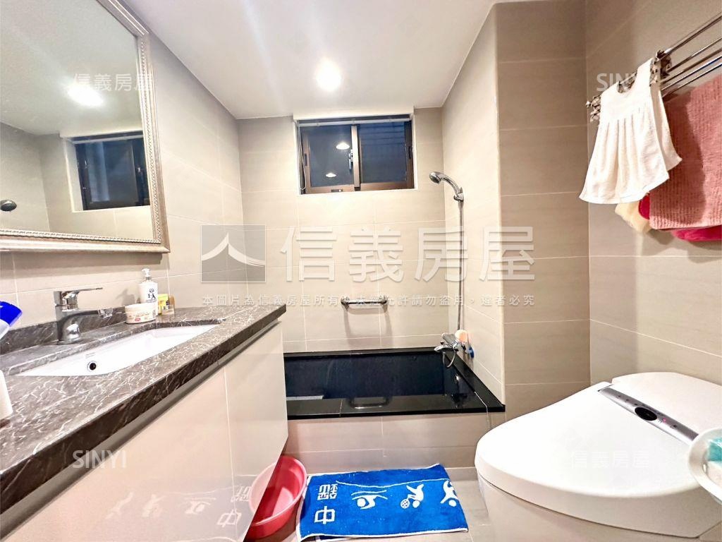 【家傳】中低樓層靜謐三房房屋室內格局與周邊環境