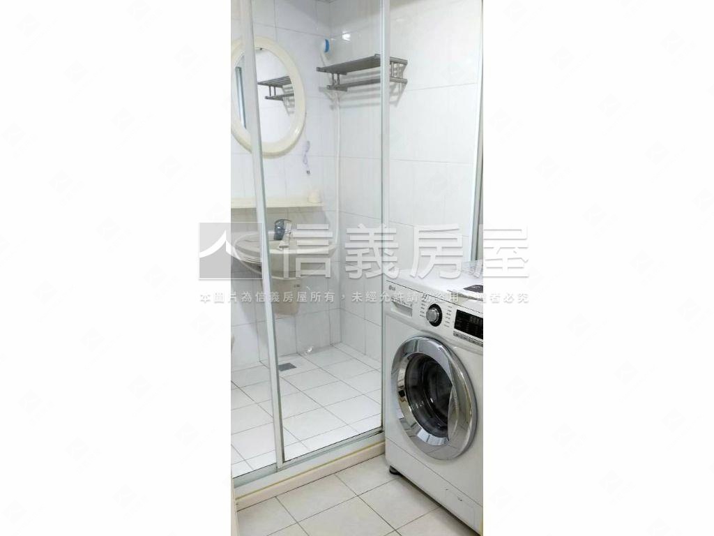 高鐵黃金商圈樓店房屋室內格局與周邊環境