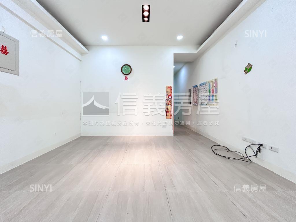 南港合順黃金三樓房屋室內格局與周邊環境