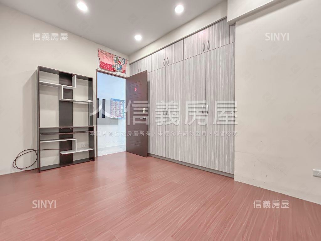 南港合順黃金三樓房屋室內格局與周邊環境