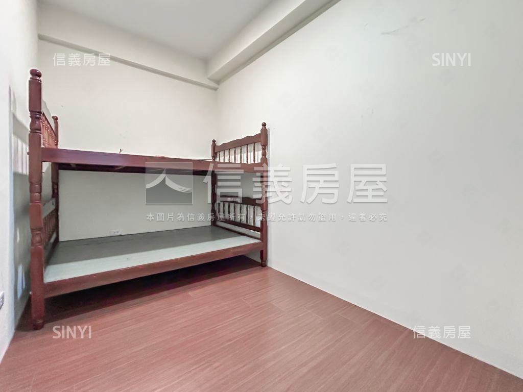 南港合順黃金三樓房屋室內格局與周邊環境