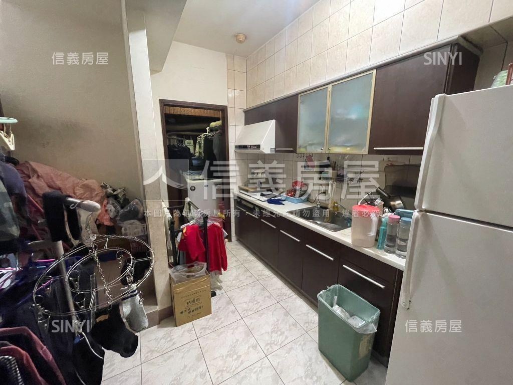近榮總正路樓店房屋室內格局與周邊環境