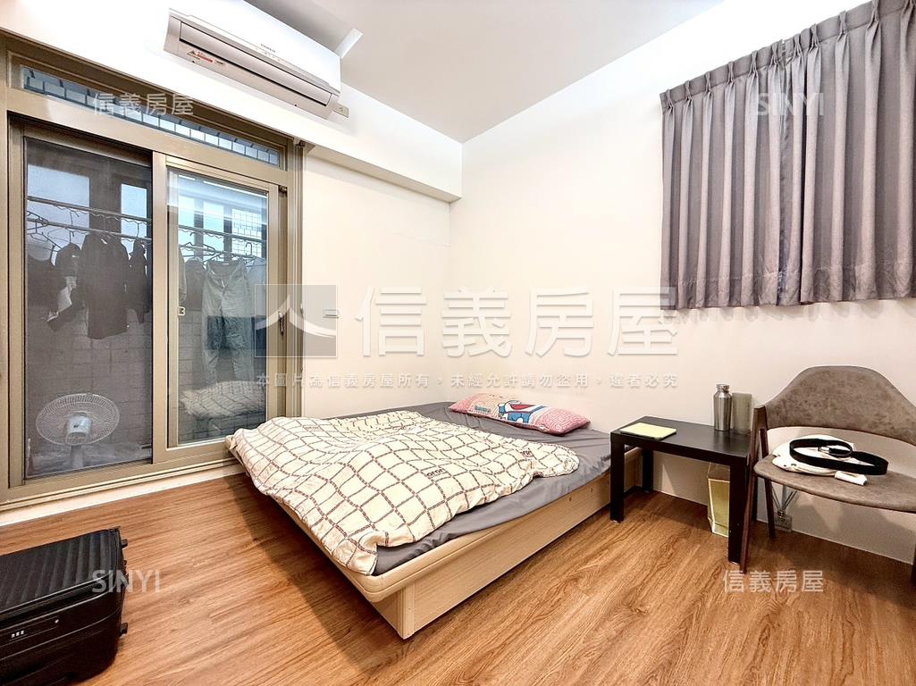 未來藍線美裝潢三房房屋室內格局與周邊環境