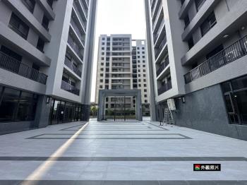 良勳兩房兩衛平車