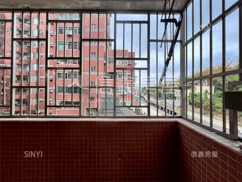 大埔生活圈通風明亮美三房房屋室內格局與周邊環境