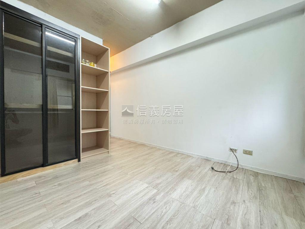 近美術館大坪庭院宅房屋室內格局與周邊環境