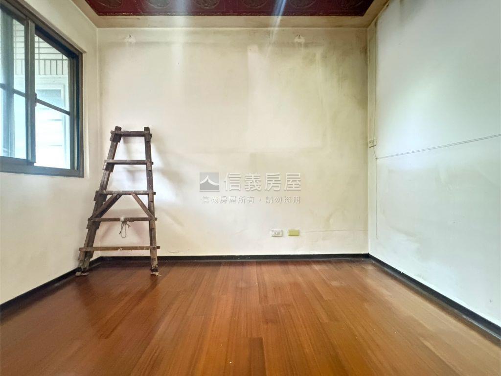 近美術館大坪庭院宅房屋室內格局與周邊環境