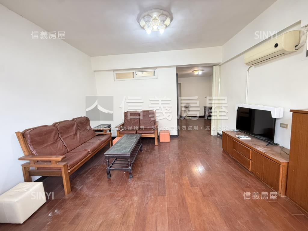 內湖捷運採光二房房屋室內格局與周邊環境