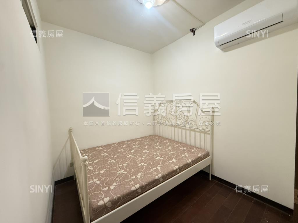 內湖捷運採光二房房屋室內格局與周邊環境