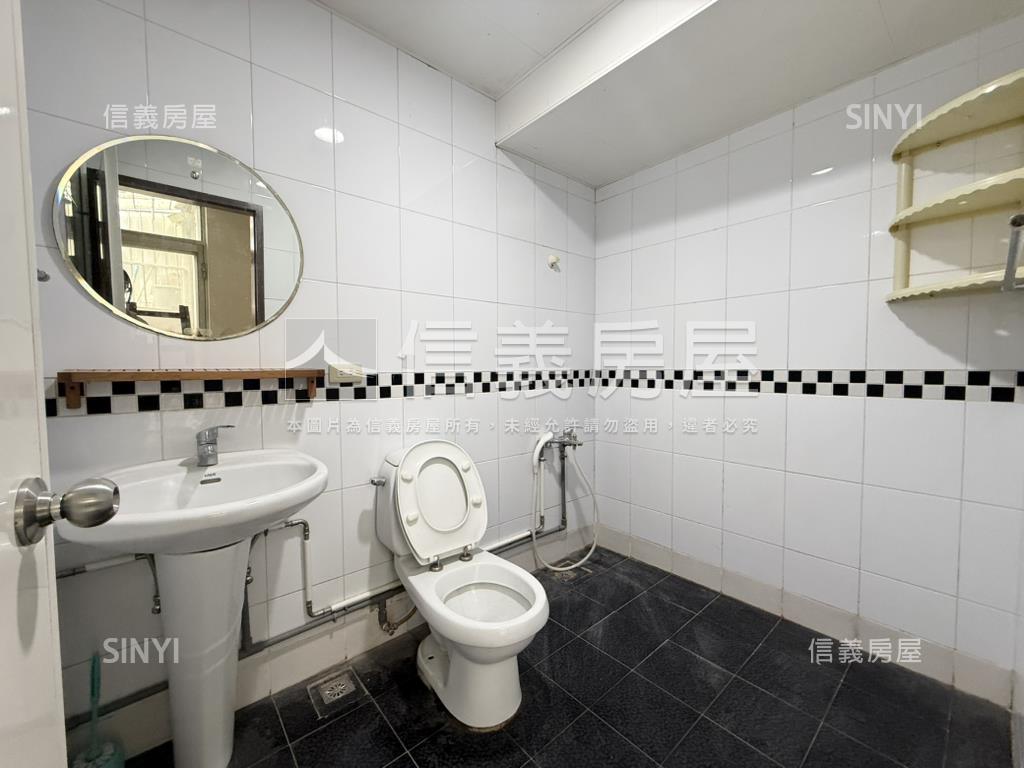 內湖捷運採光二房房屋室內格局與周邊環境