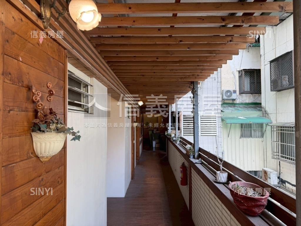 逢甲大學商圈套房極品１房屋室內格局與周邊環境