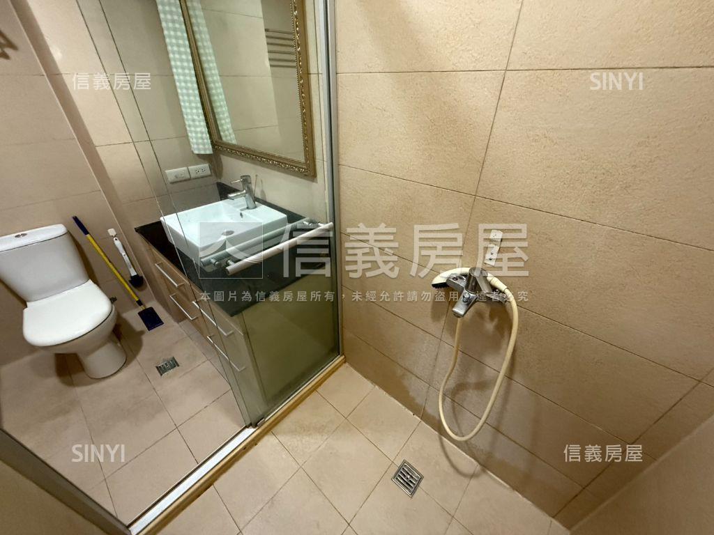 單身貴族★喜來登輕鬆成家房屋室內格局與周邊環境