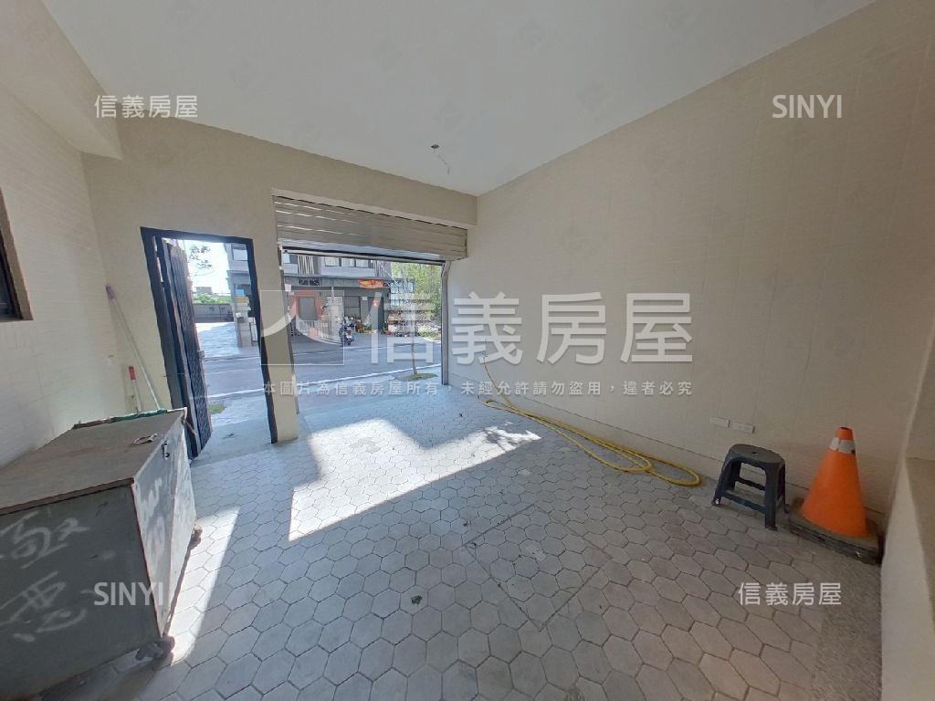伸港公所旁全新臨路別墅房屋室內格局與周邊環境