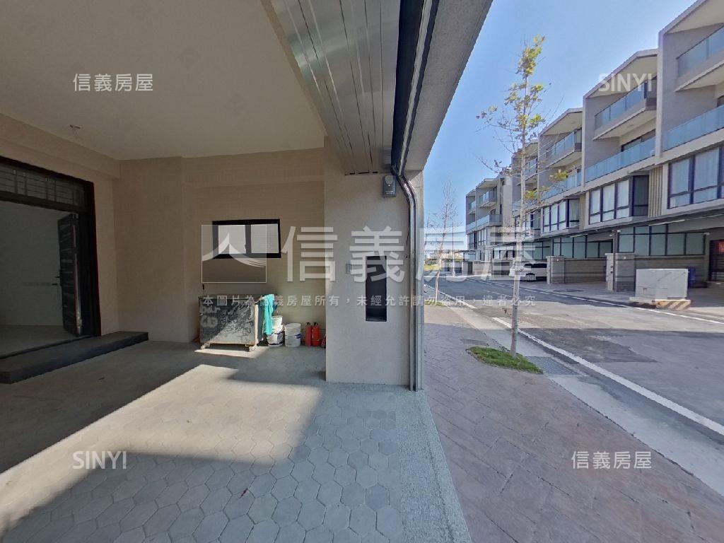 伸港公所旁全新臨路別墅房屋室內格局與周邊環境