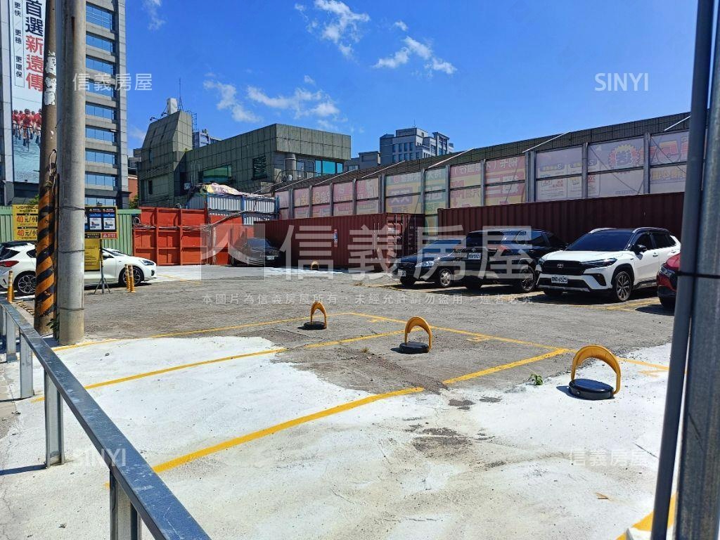 西湖段大面寬土地房屋室內格局與周邊環境