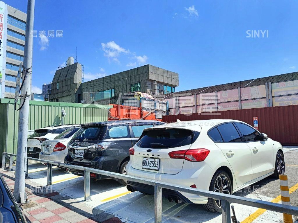 西湖段大面寬土地房屋室內格局與周邊環境