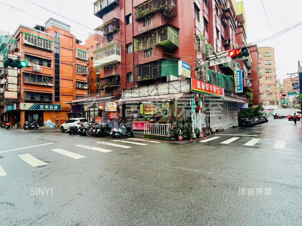 秀朗臨路一樓房屋室內格局與周邊環境