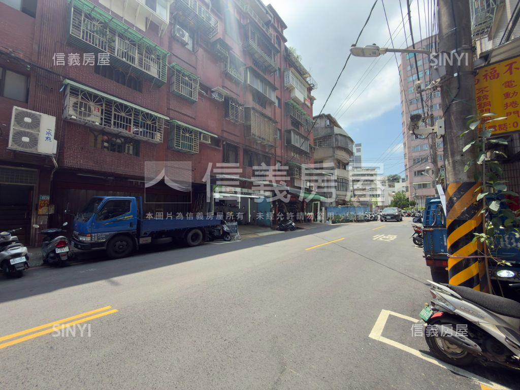 秀朗免爬高大面寬一樓房屋室內格局與周邊環境