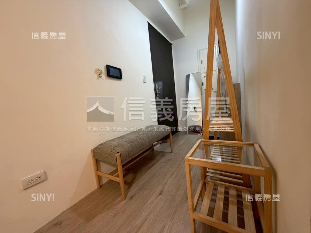 近成大樹梢兩房房屋室內格局與周邊環境