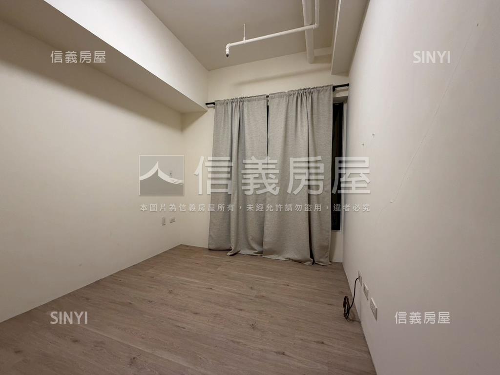 近成大樹梢兩房房屋室內格局與周邊環境