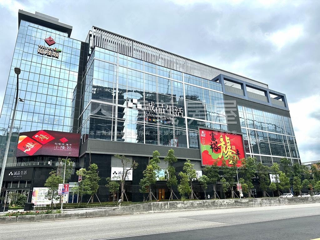 新店寶中優質金店面房屋室內格局與周邊環境