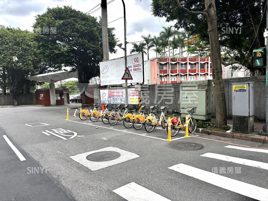 新店寶中優質金店面房屋室內格局與周邊環境